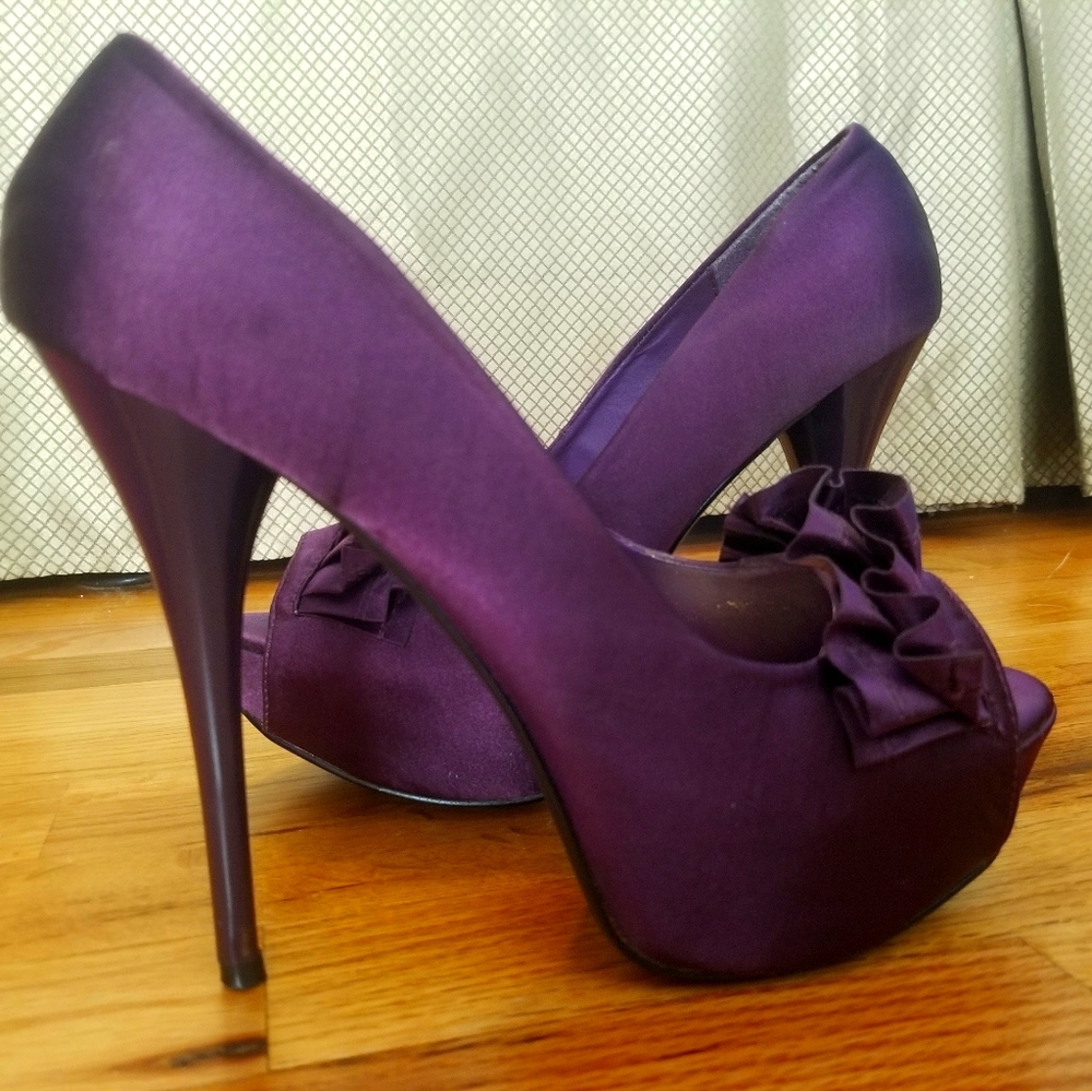 Qupid Neutral-129 Purple Platform Stiletto Pump